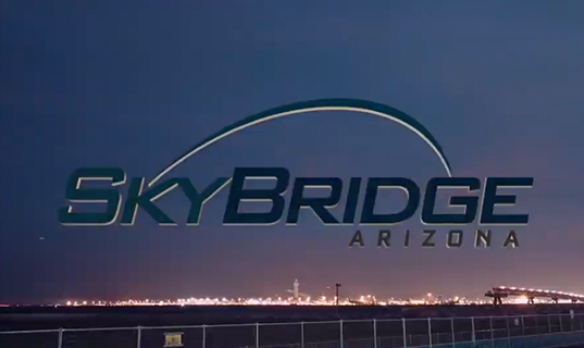 SkyBridge Arizona, fue creada para reducir los plazos de entrega de los bienes al mercado de consumo mexicano y más allá, de semanas a días.