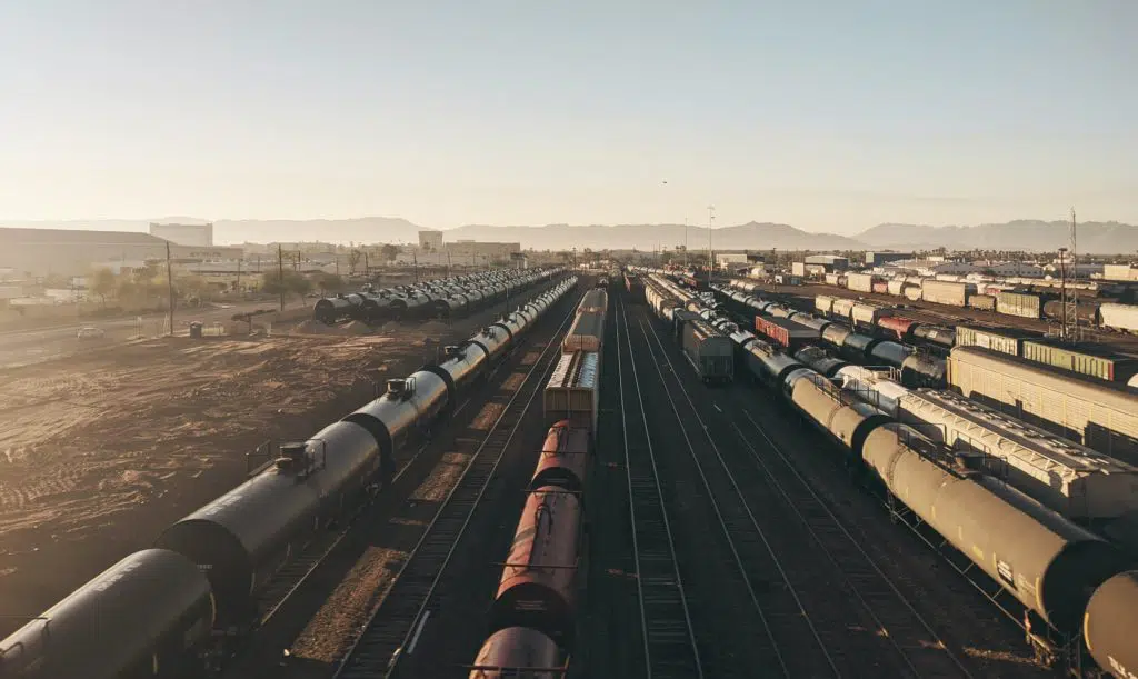Greater Phoenix's regional railway access makes transportation easy for ecommerce, distribution and logistics operations
